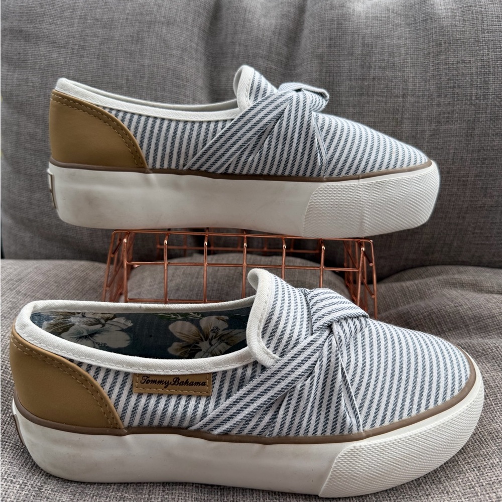 Tommy Bahama Blue and Tan Striped Slip On Sneakers Women's 6